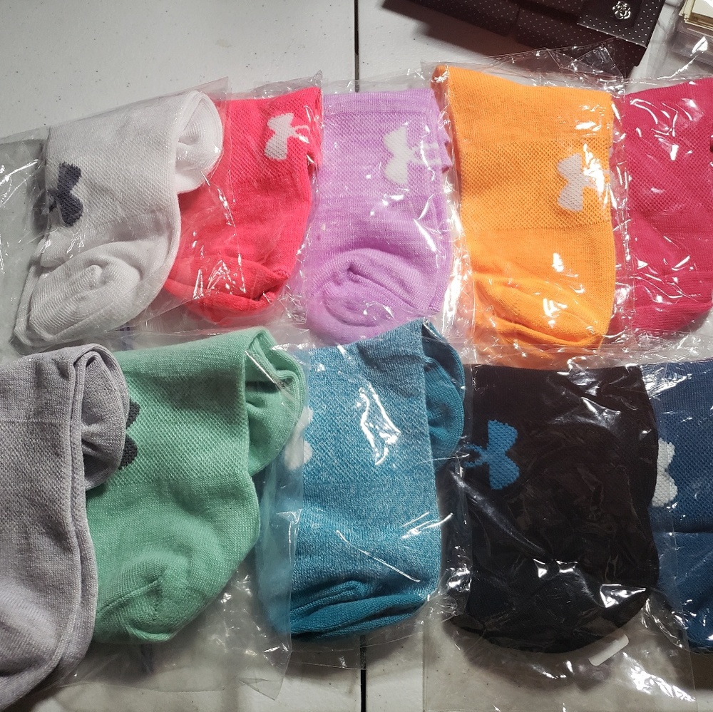 New womens UA and Pink socks